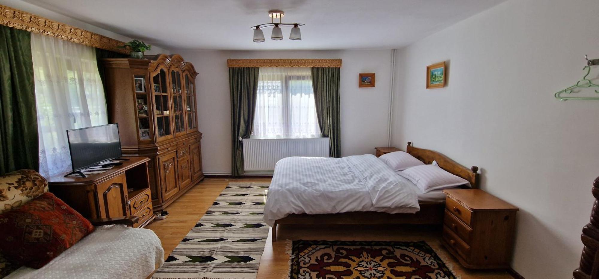 Casa Agroturistica Tarancuta Din Vatra Moldovitei Hotel ภายนอก รูปภาพ
