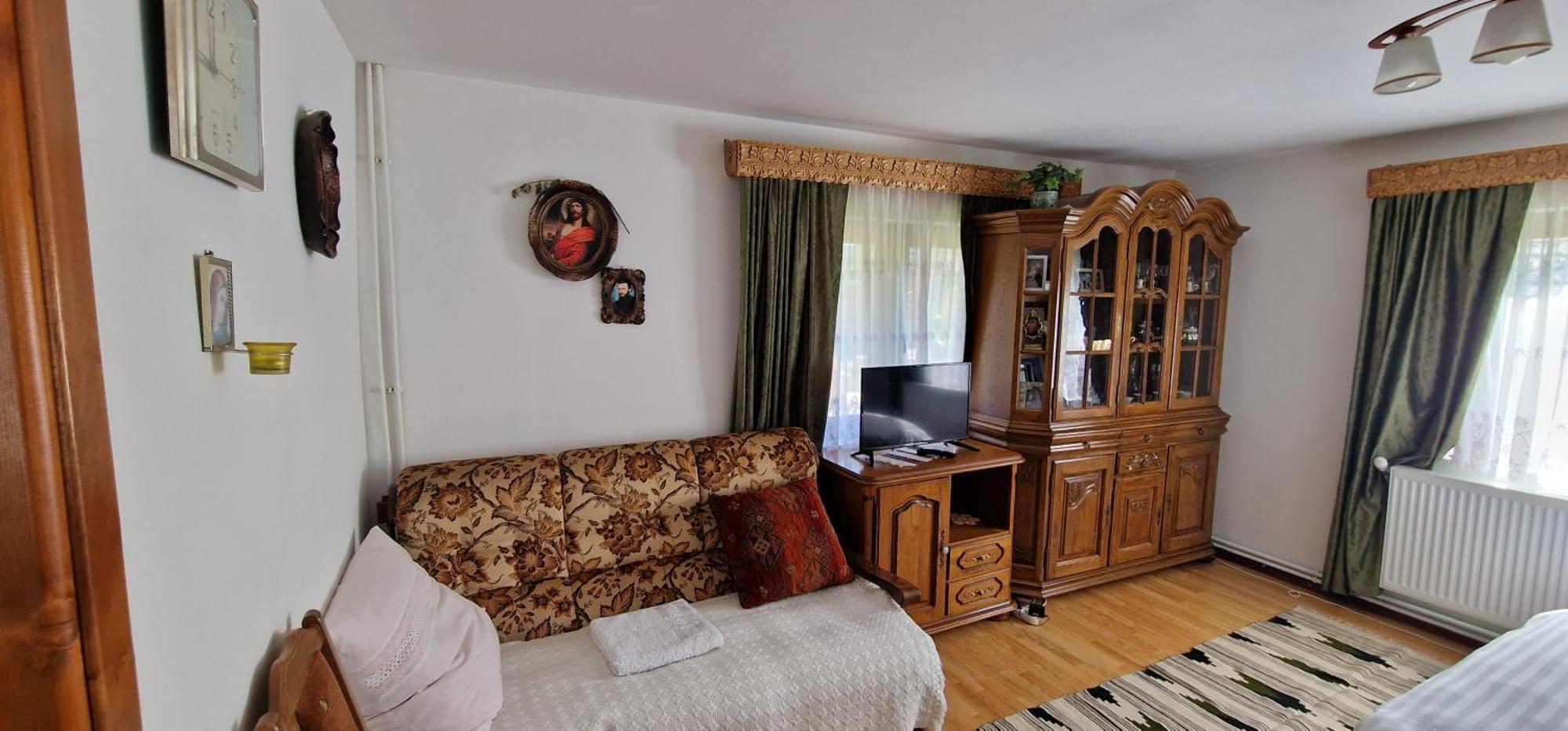 Casa Agroturistica Tarancuta Din Vatra Moldovitei Hotel ภายนอก รูปภาพ
