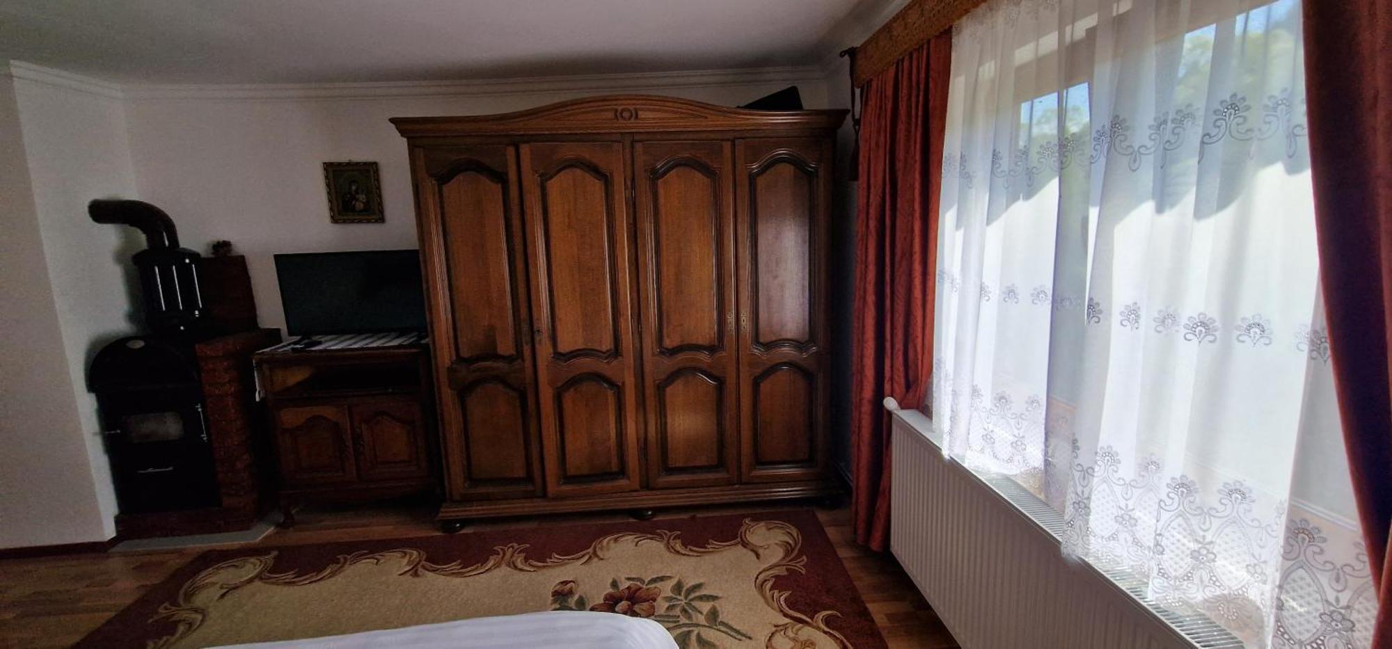 Casa Agroturistica Tarancuta Din Vatra Moldovitei Hotel ภายนอก รูปภาพ